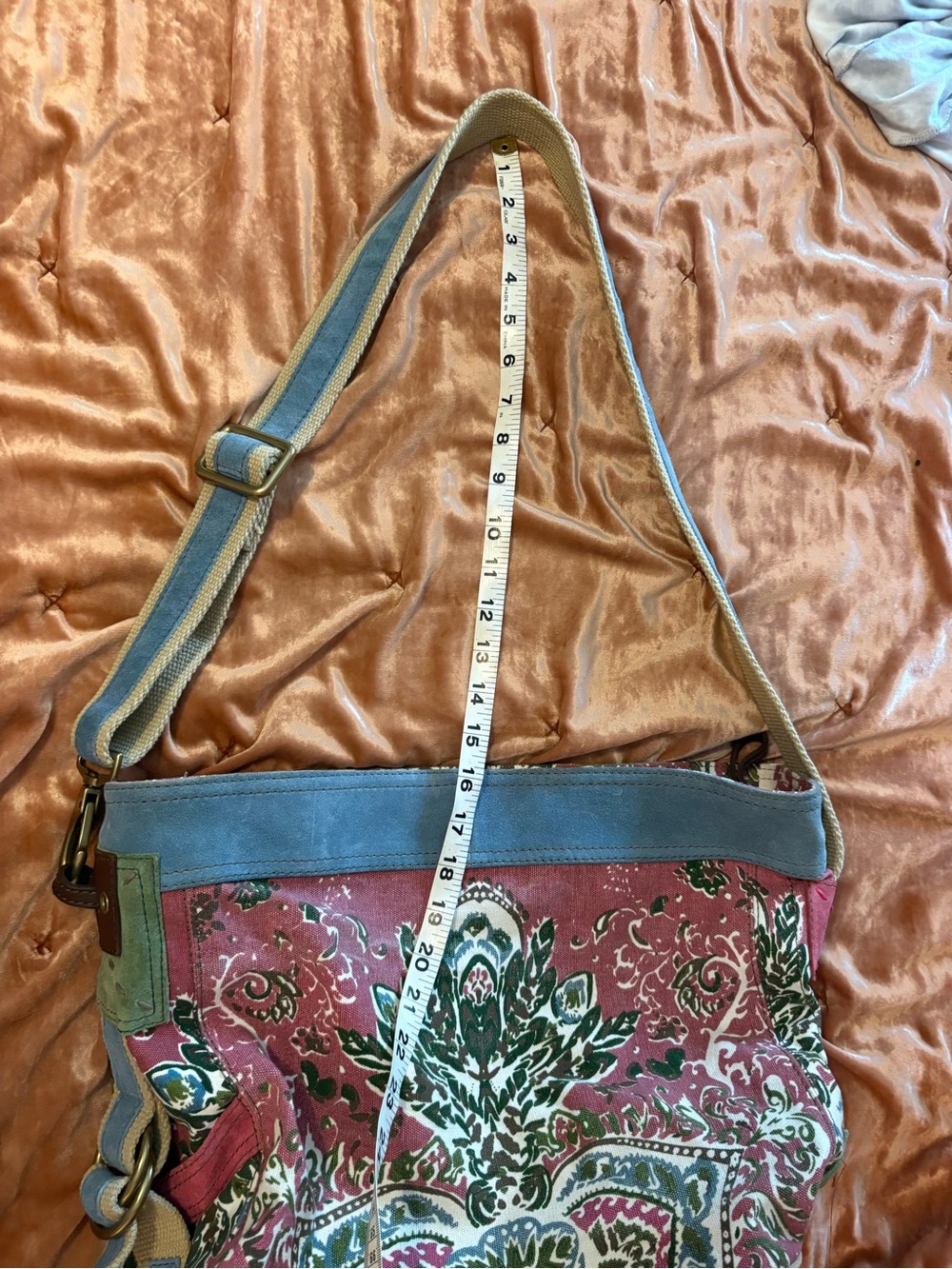 Lucky Brand Pink and Green XL Canvas Leather Shoulder Bag with Tan Suede Trim - Picture 12 of 16